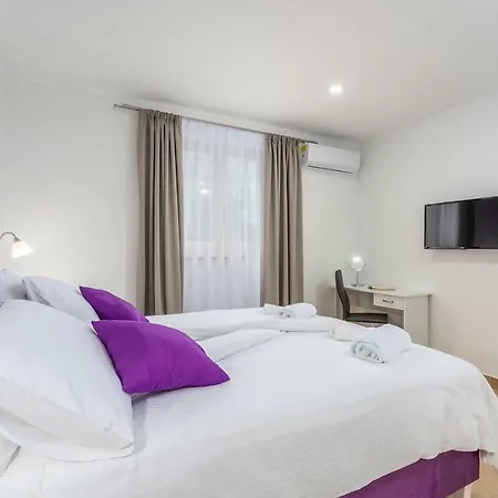 Kata With Private Pool