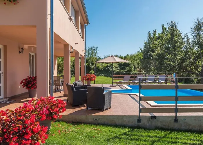 Kata With Private Pool *