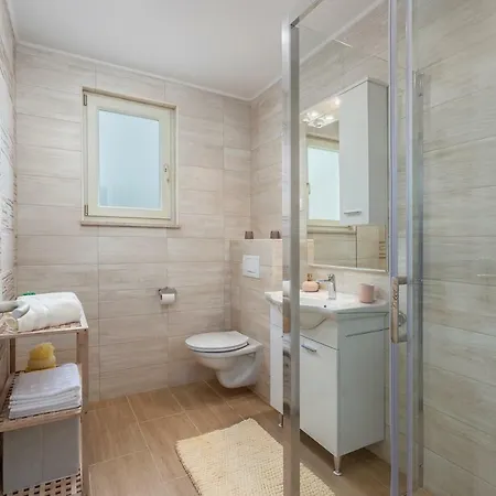 Kata With Private Pool * Radetići