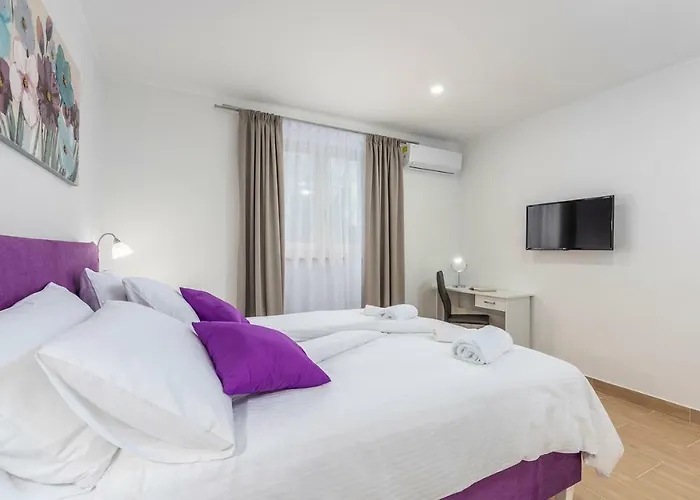 Kata With Private Pool